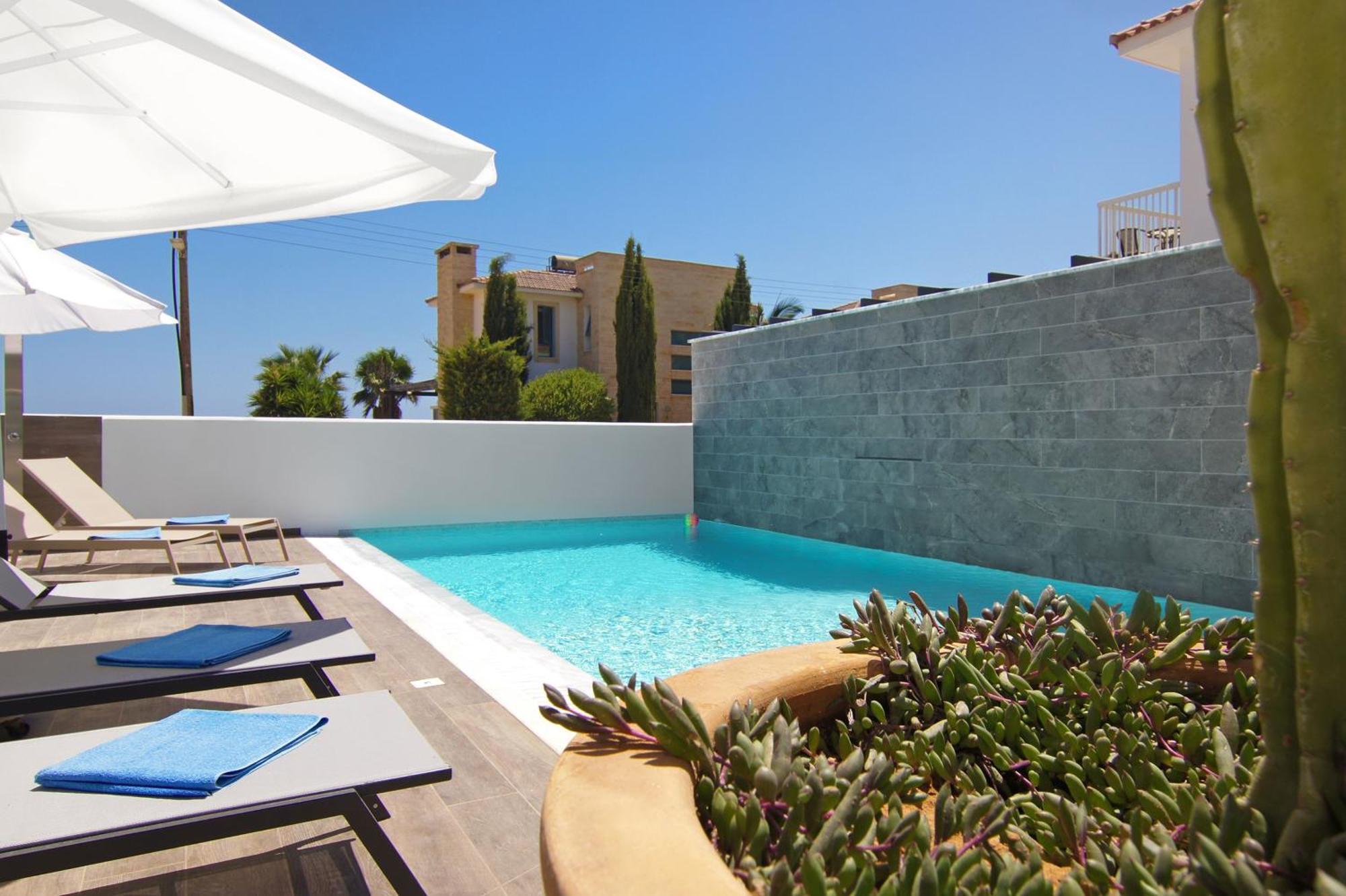 Vakantiehuis Votsalo - 30m From Med Sea *